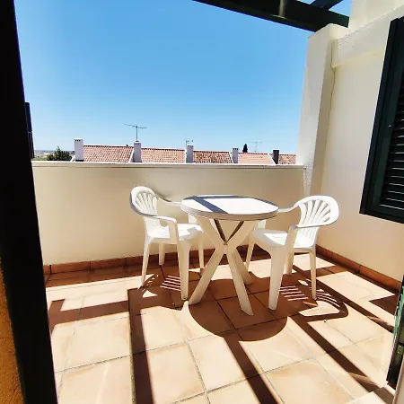 Appartement Nora Velha *