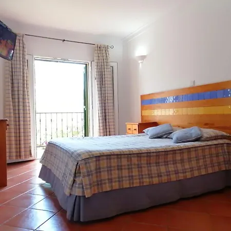 Apartment Nora Velha